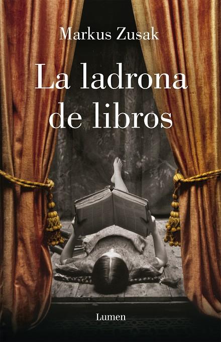 La ladrona de libros | 9788426416216 | Zusak, Markus